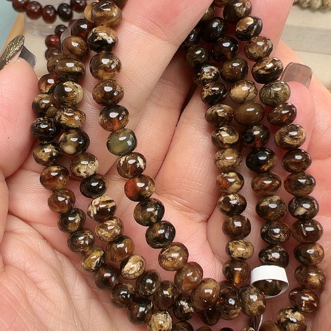 琥珀未镶嵌裸石抚顺琥珀20352六