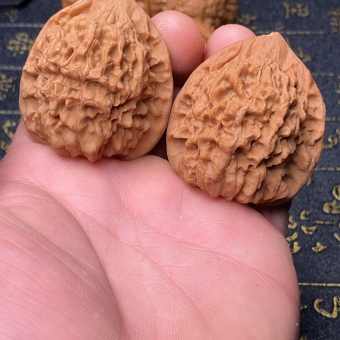 文玩核桃把件官帽