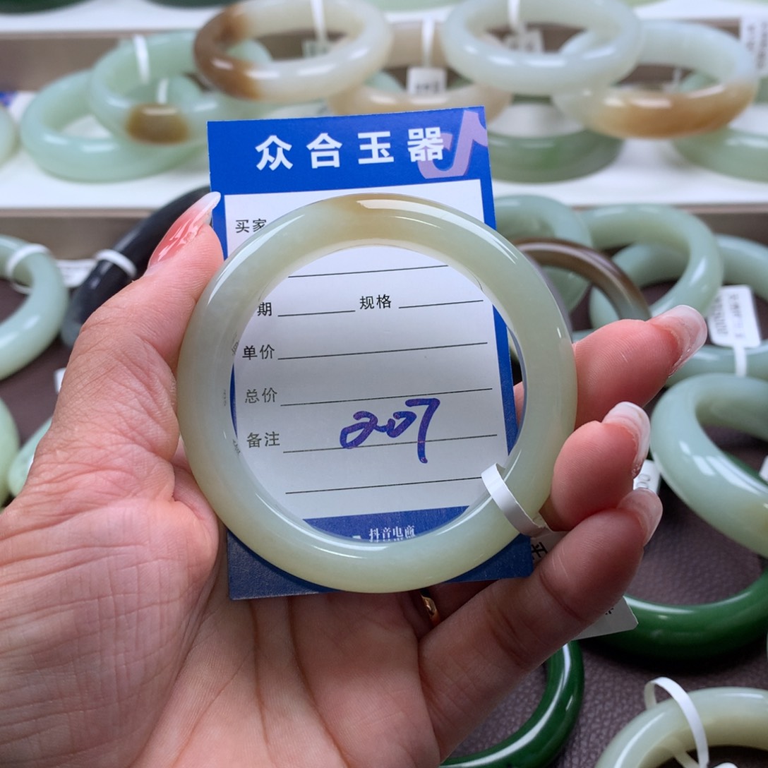 和田玉手镯51+未镶嵌