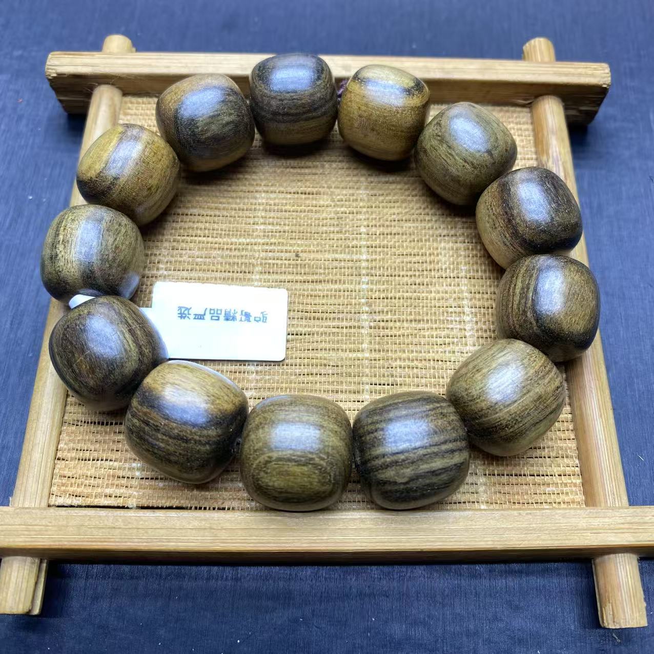 701号文玩成品手串