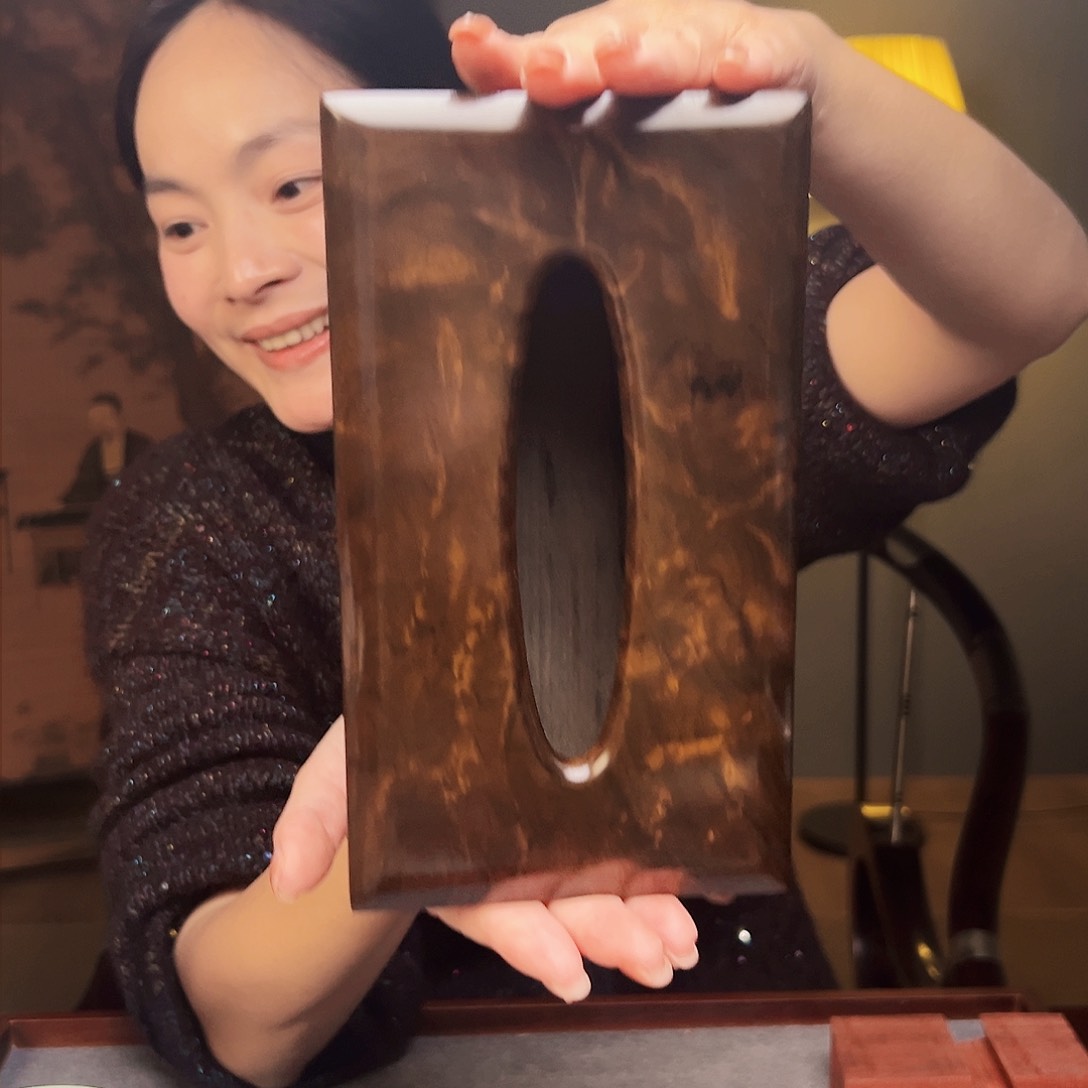 乌木类成套家具阴沉纸巾盒