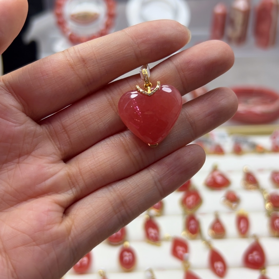 菱锰矿（红纹石）18K金镶嵌吊坠(不含链)