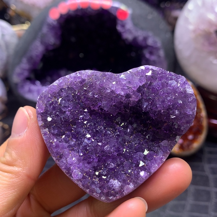 水晶福利紫爱心未镶嵌