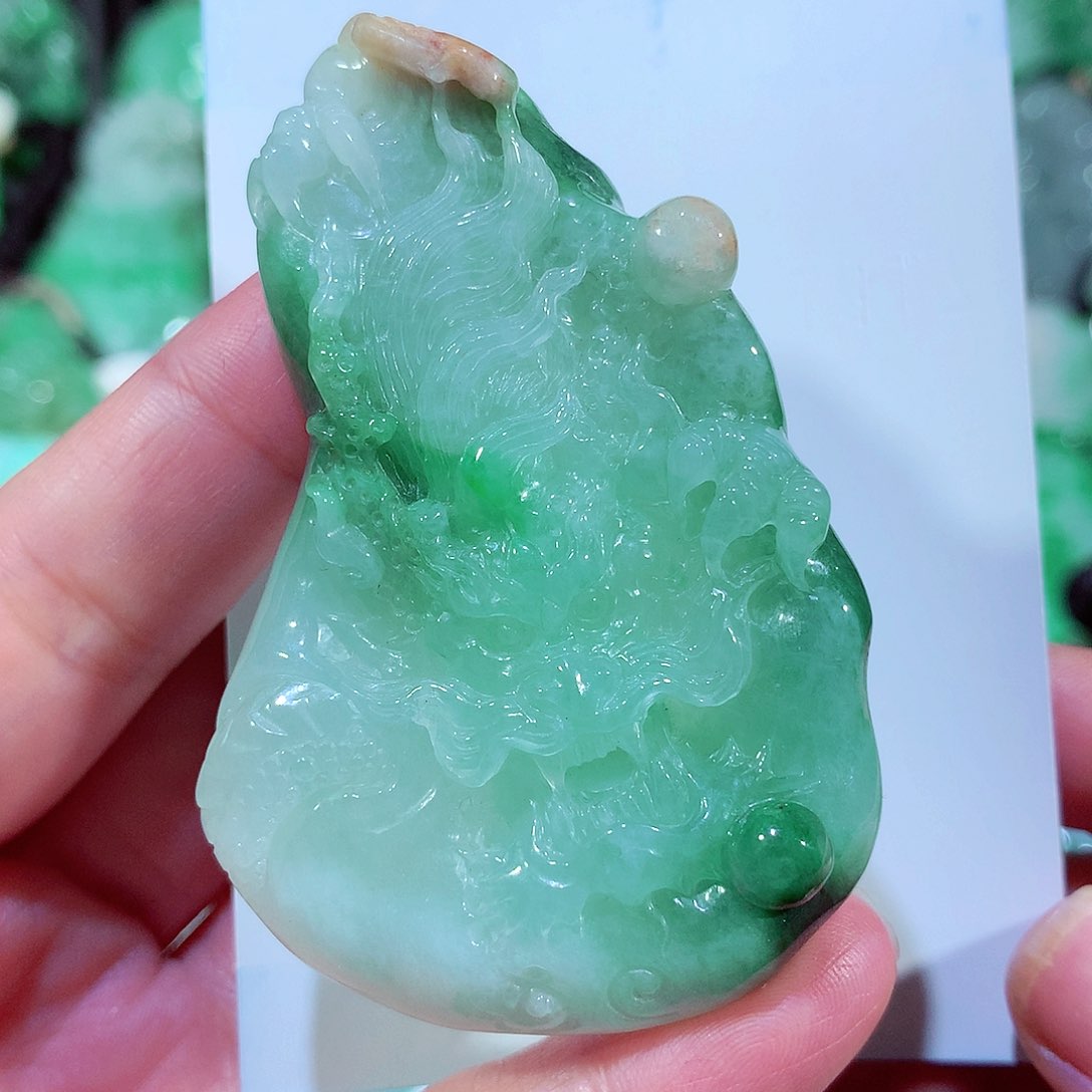 翡翠吊坠(不含链)未镶嵌