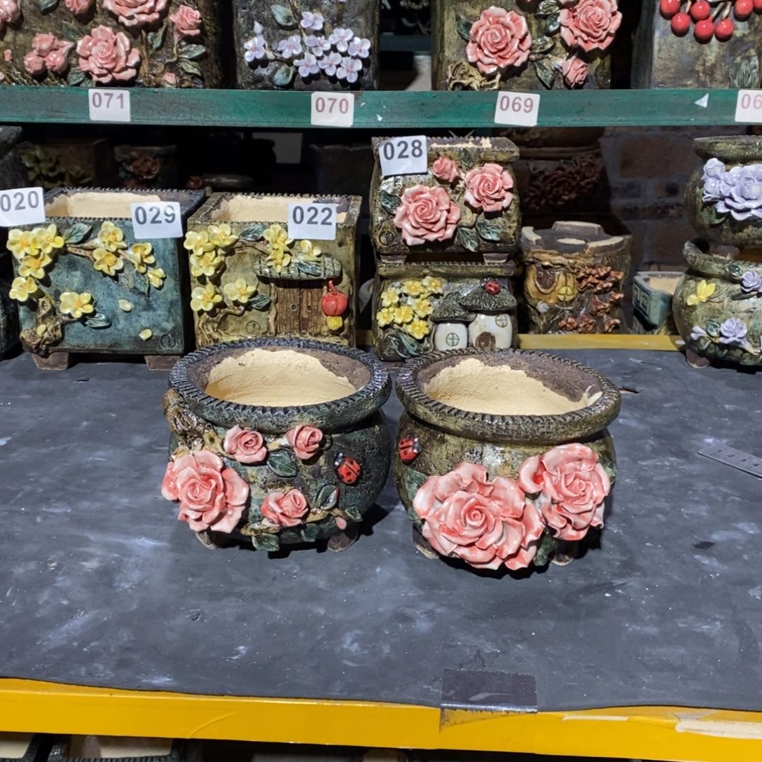 红陶青藤花器多肉花盆