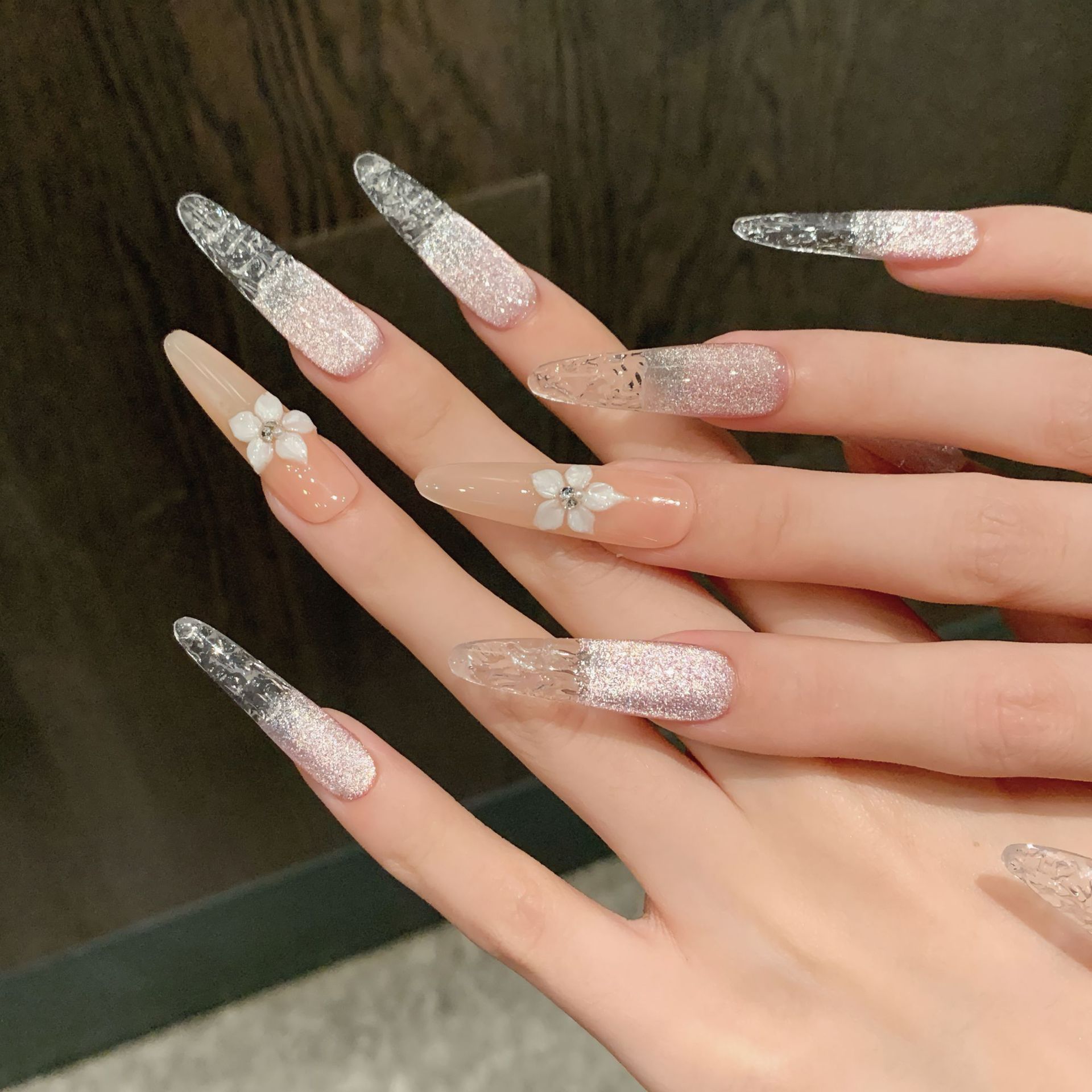 【琉璃冰花】新款春日桃粉猫眼冰透玻璃感手捏冰花纯手工穿戴甲甲片