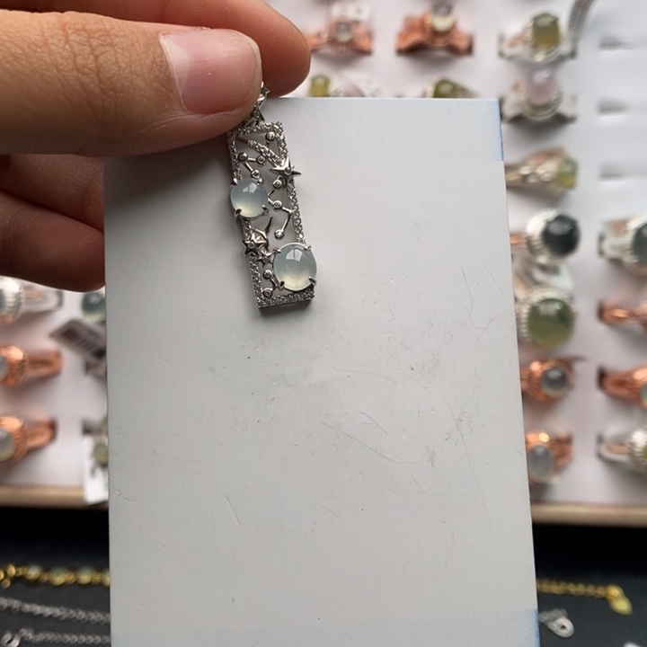 翡翠吊坠(不含链)银S925镶嵌11111