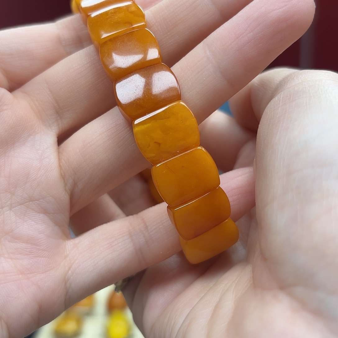 琥珀裸石未镶嵌19手牌