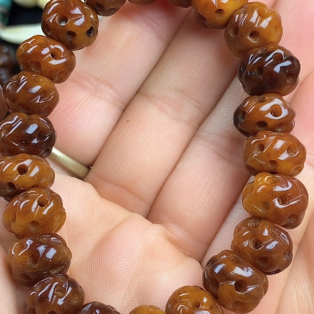 贝壳手串/手链…………………………………………