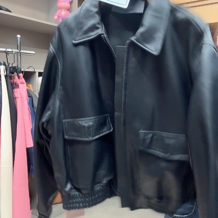 黑色女装真皮皮衣