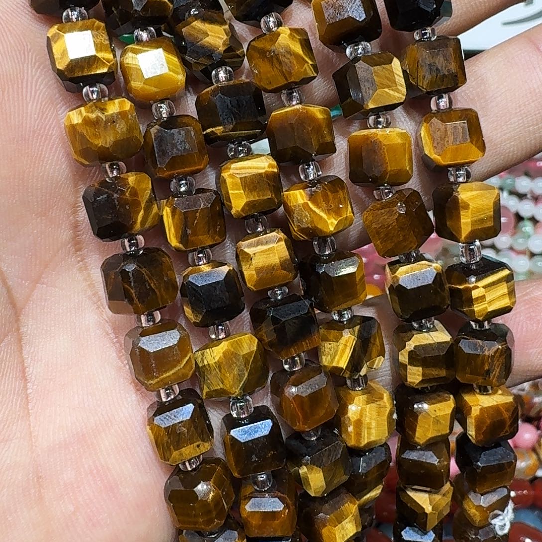 玛瑙/玉髓未镶嵌珠宝半成品虎眼石8x8方糖一条