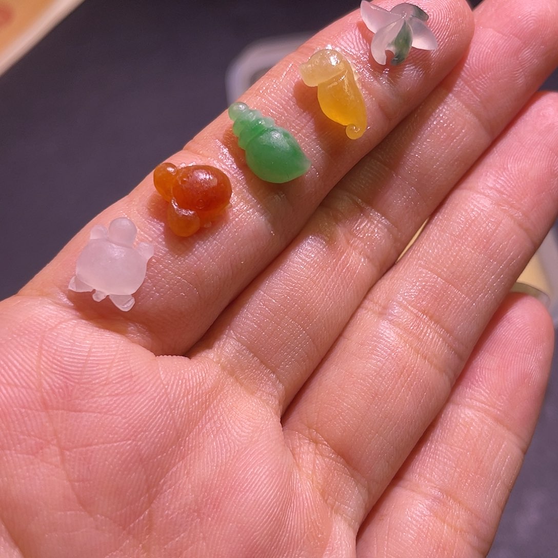 未镶嵌定制翡翠海底世界