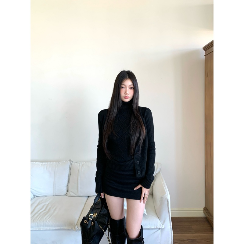 withmin凉皮 秋冬辣妹挂脖紧身上衣V领针织开衫外套两件套J260317