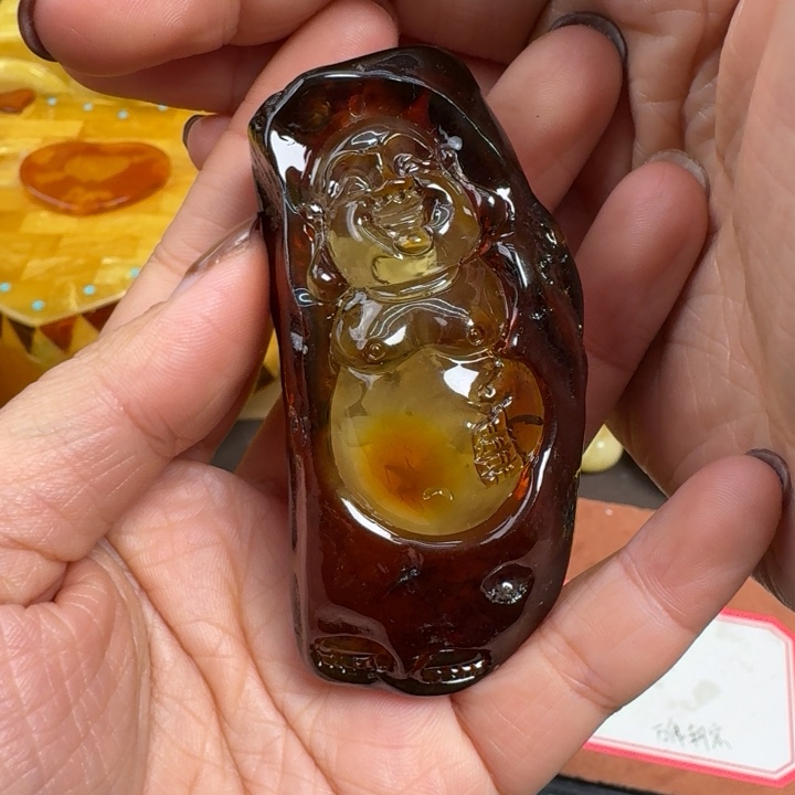 琥珀珠宝奇石未镶嵌