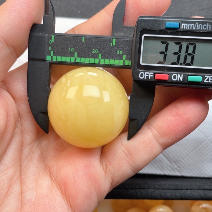 蜜蜡裸石未镶嵌蜜蜡珠子