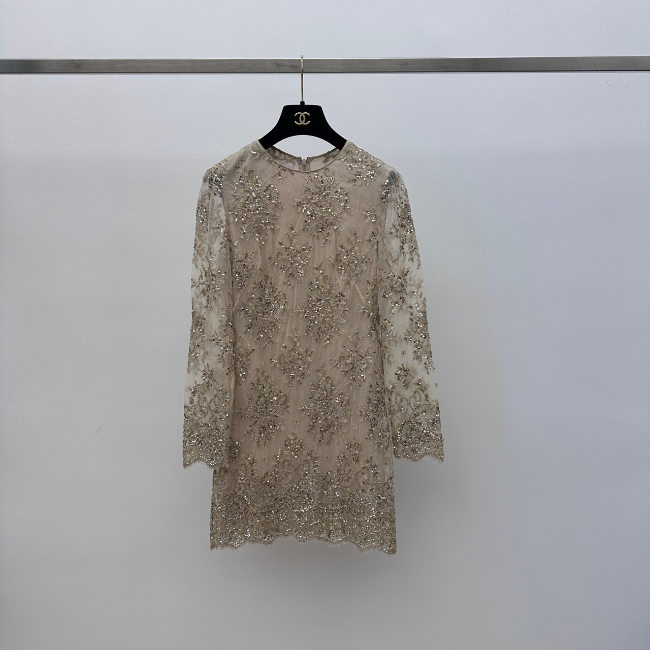 99新 Valentino/华伦天奴 主线重工连衣裙 36码 01168