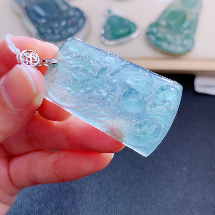 【闪购商品】翡翠颈饰未镶嵌翡翠