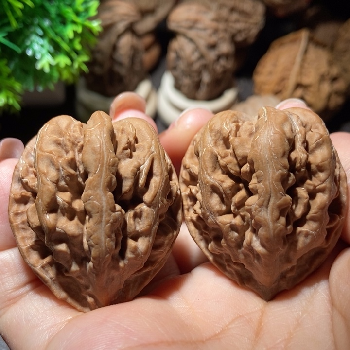 把件文玩核桃东北楸子小雪4