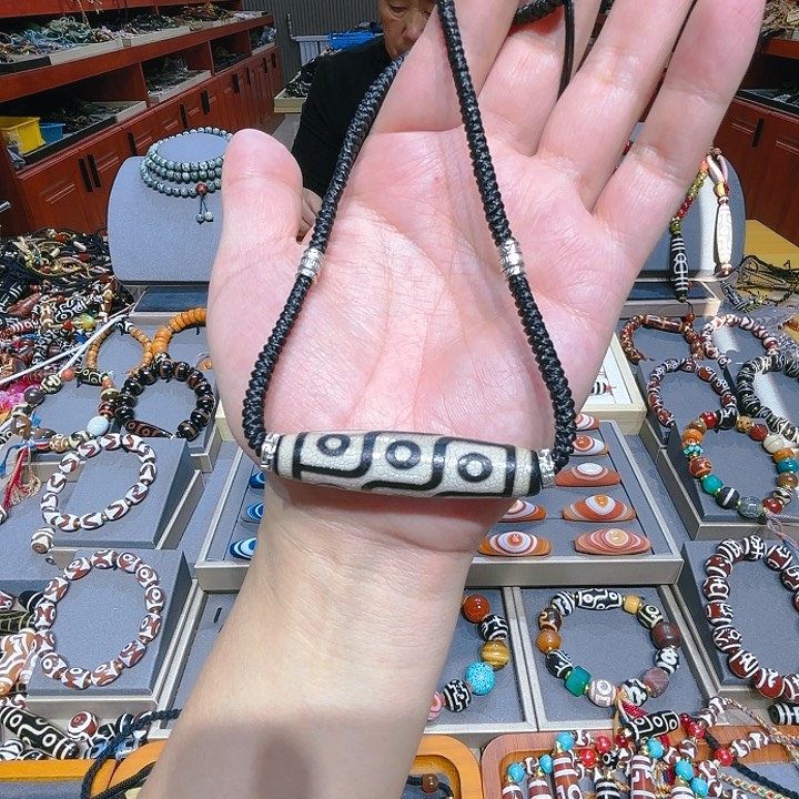 未镶嵌玛瑙/玉髓珠宝奇石