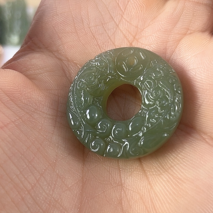 和田玉未镶嵌吊坠(不含链)