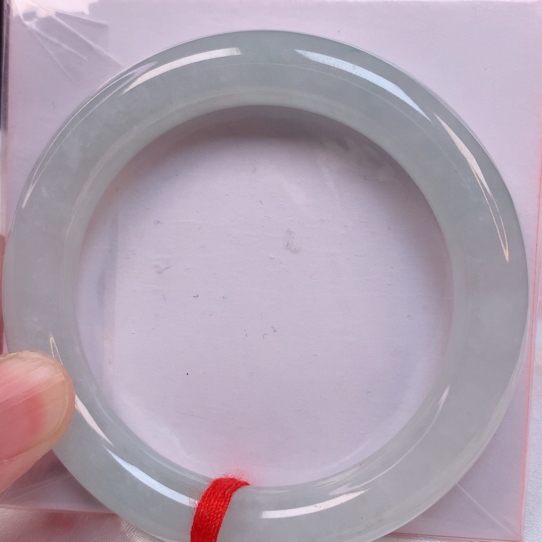 翡翠手镯（圆镯）未镶嵌55