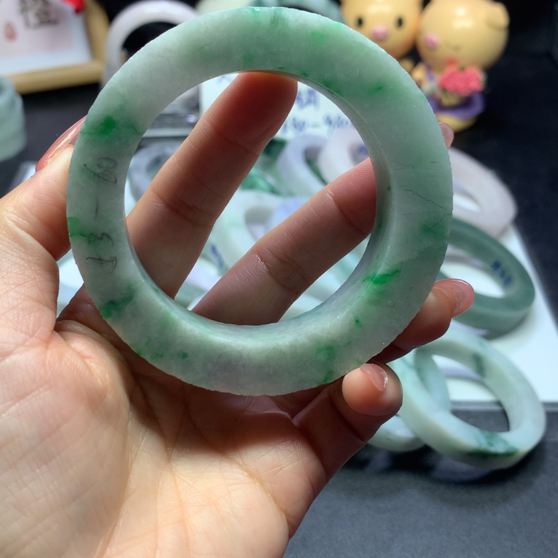 【闪购商品】定制翡翠手镯未镶嵌洛****材