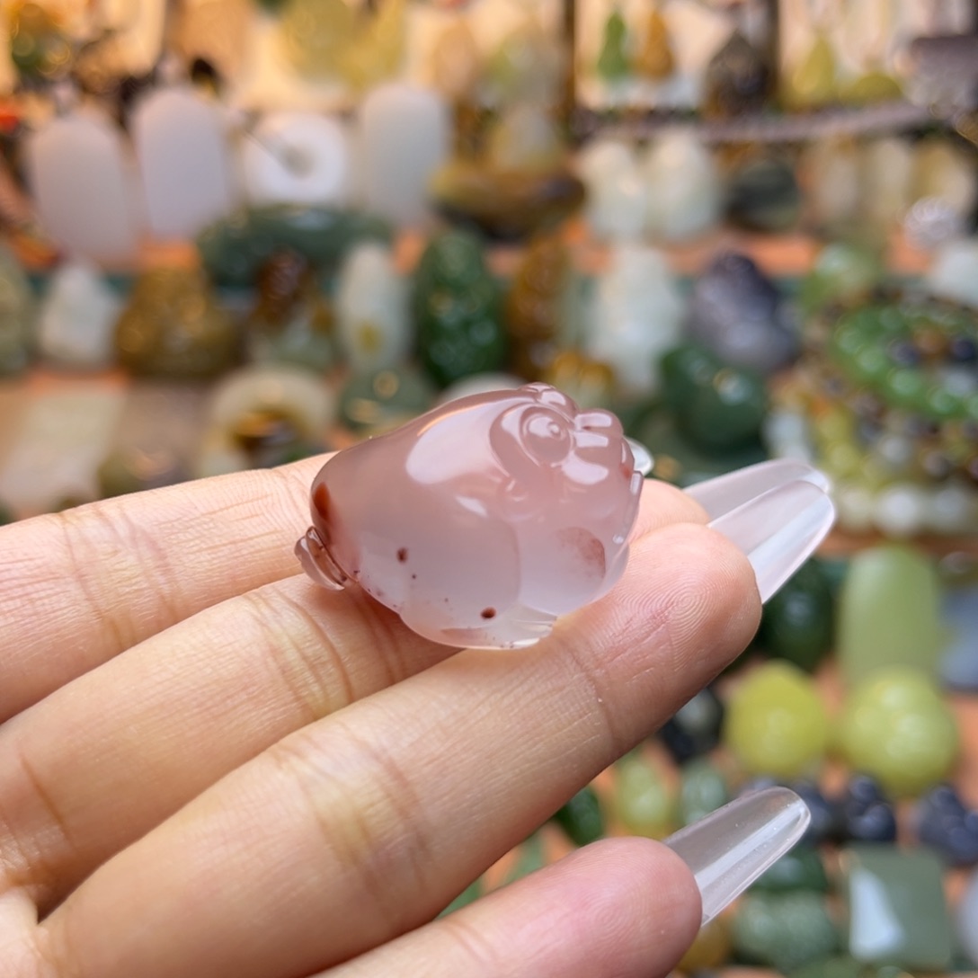 南红玛瑙未镶嵌颈饰