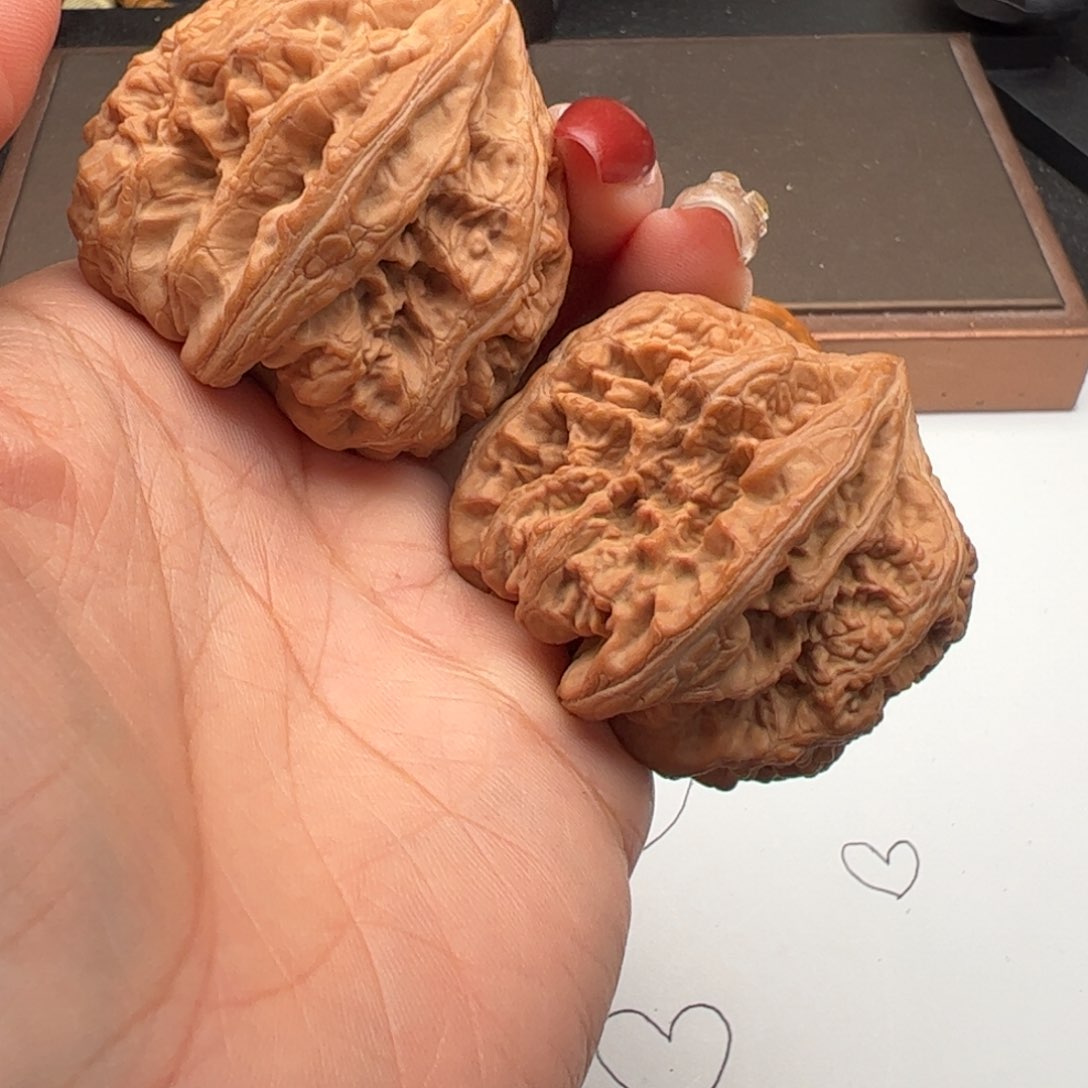 文玩核桃吊坠滢粗筋45