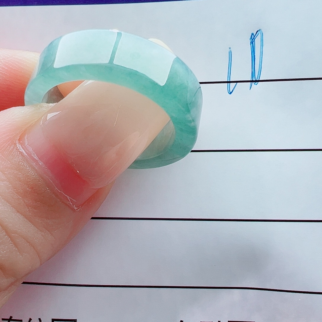 未镶嵌戒指翡翠张**?戒圈