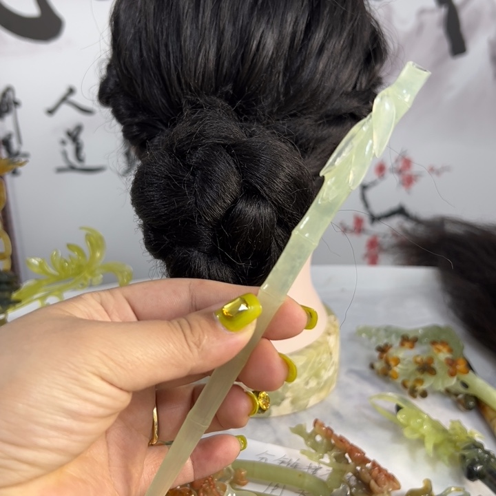 蛇纹石玉未镶嵌发饰