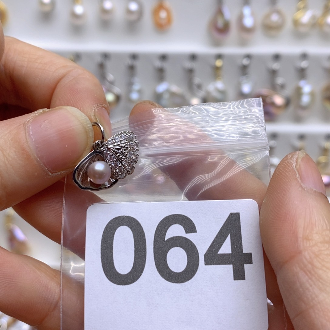 淡水珍珠颈饰银S925镶嵌64