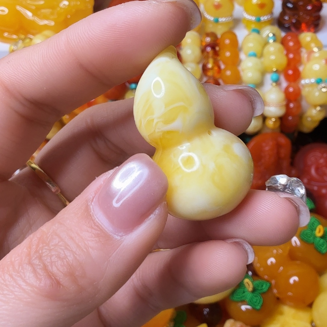 柯***。非金属白花葫芦单颗