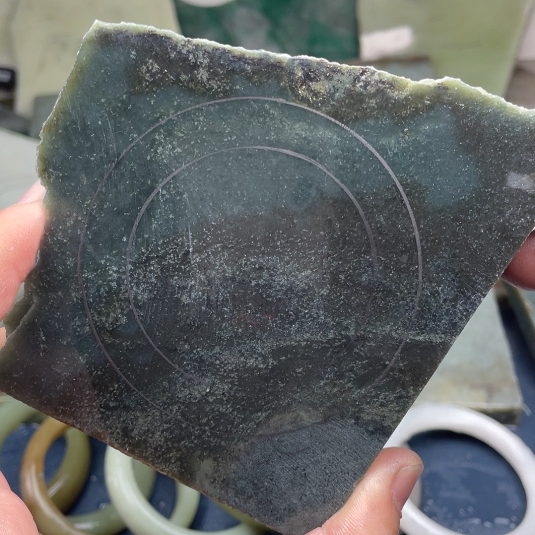 和田玉未镶嵌珠宝奇石定制手镯