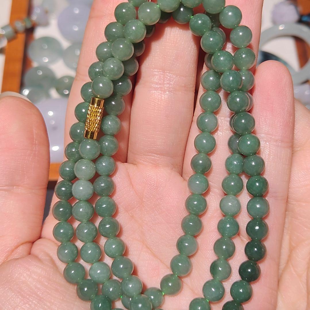 「***」翡翠散珠未镶嵌翡翠