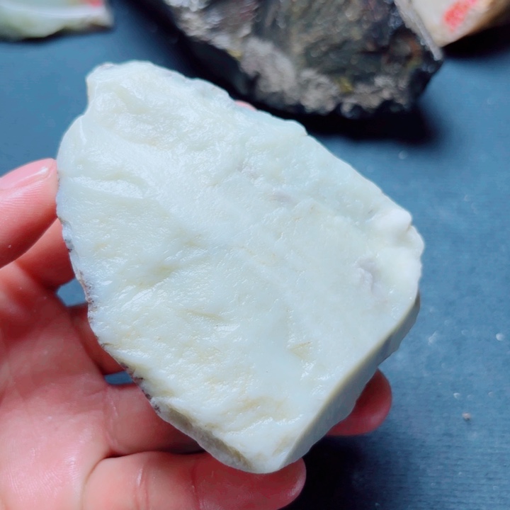 和田玉未镶嵌珠宝奇石