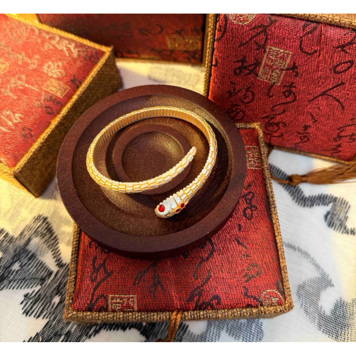 足银手镯 S198 珐琅描金色樱花蛇开口手镯