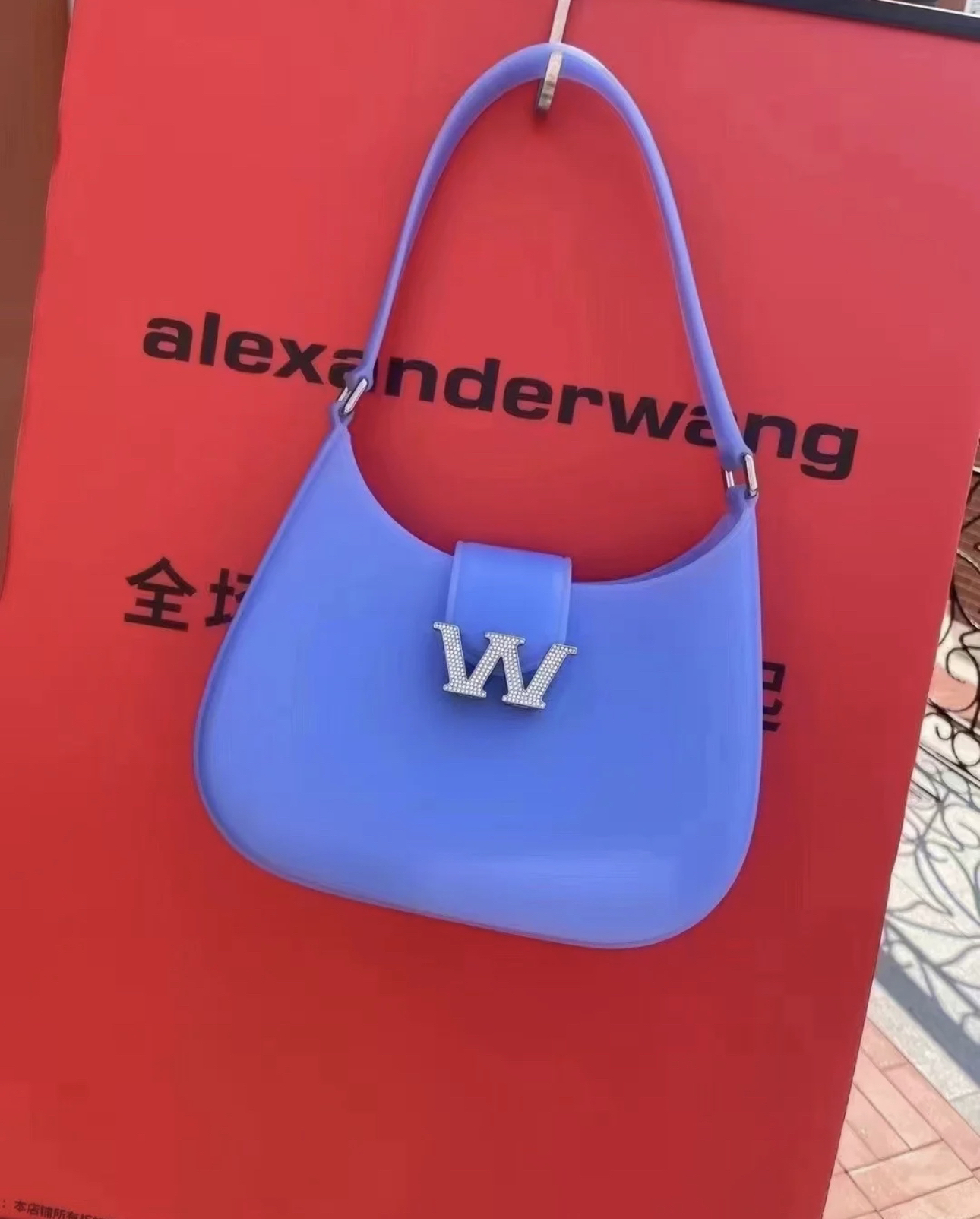 95新 Alexander McQueen/亚历山大·麦昆 包盖蓝色手拎包百搭