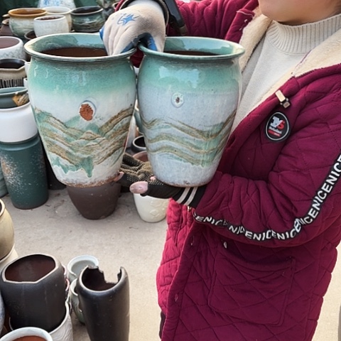 口17高23瑕疵盆子 