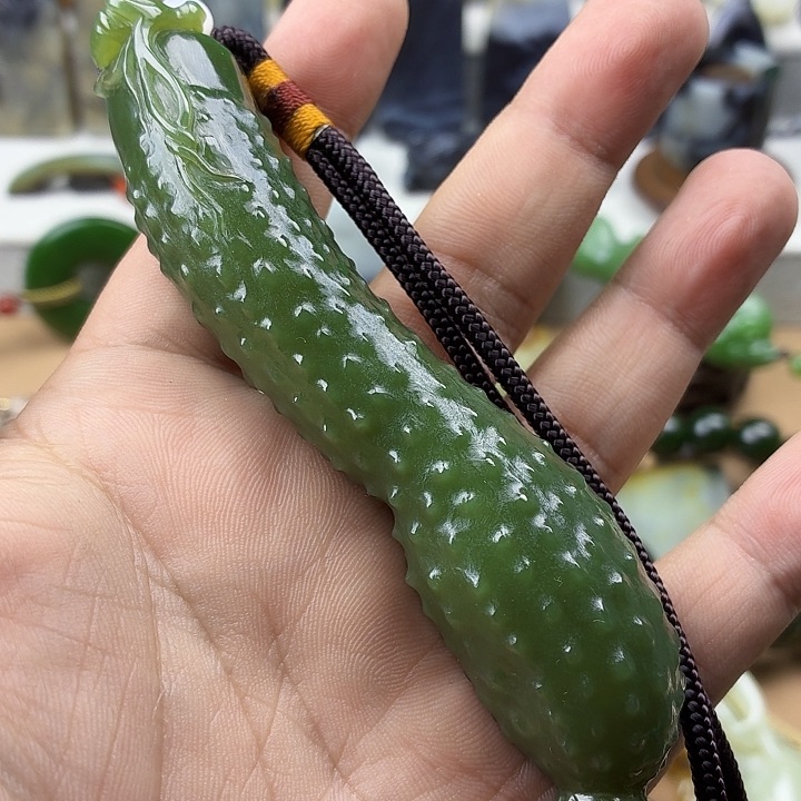 和田玉未镶嵌颈饰缘**影