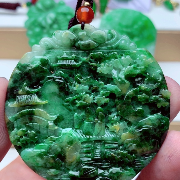 吊坠(不含链)未镶嵌翡翠