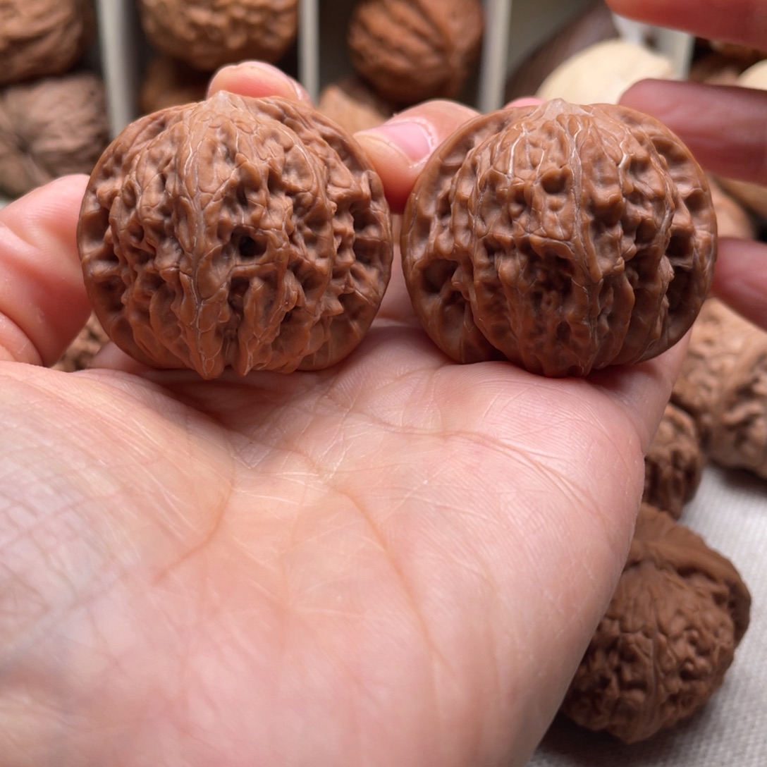 龅***？文玩核桃吊坠41全品山地磨盘