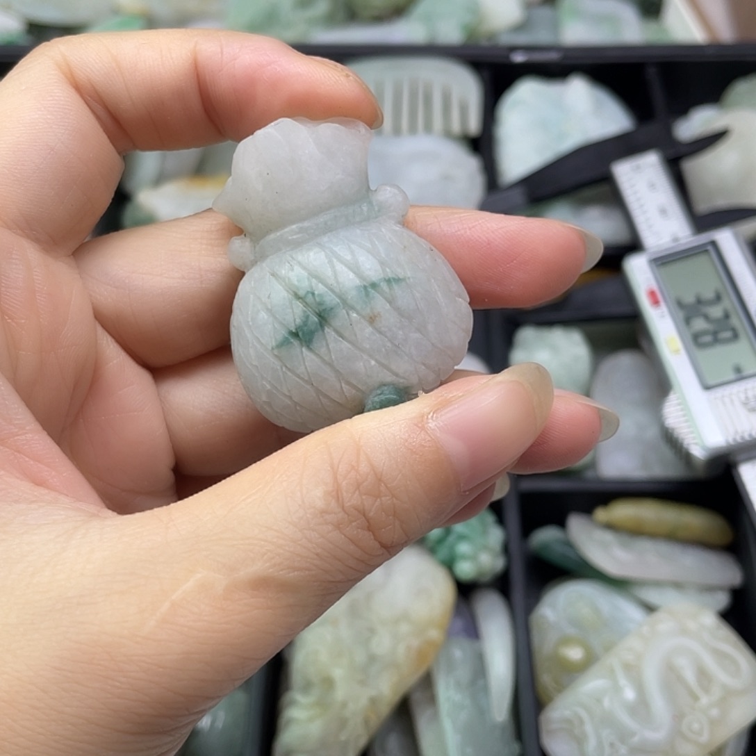 未镶嵌定制翡翠翡翠