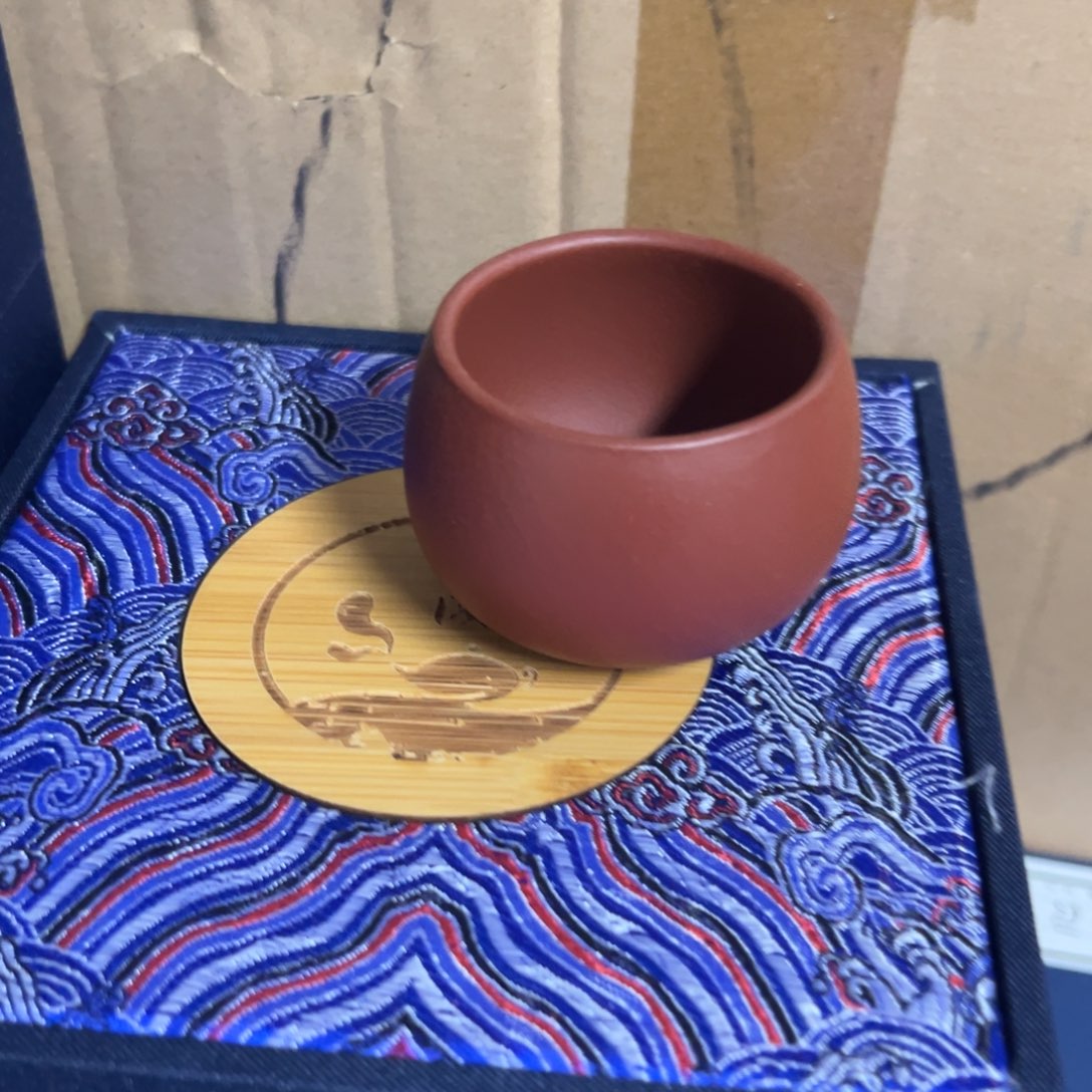 茶壶紫砂主人杯。紫泥