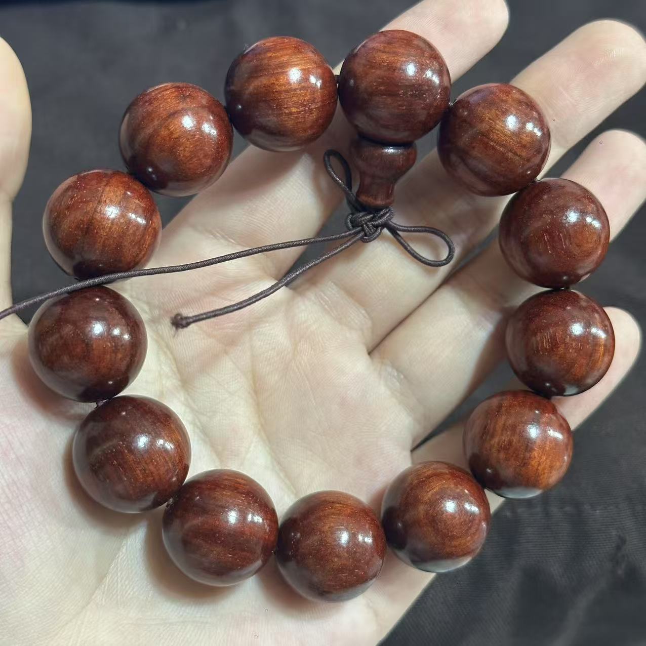 血檀男女款手串卡18 095