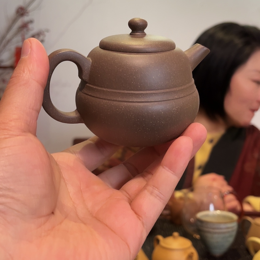云*紫砂青灰段巨轮壶