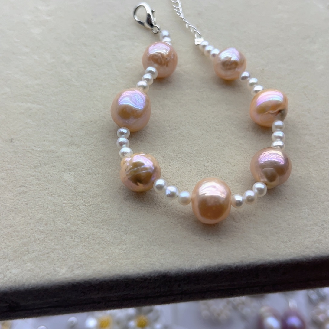 颈饰未镶嵌淡水珍珠