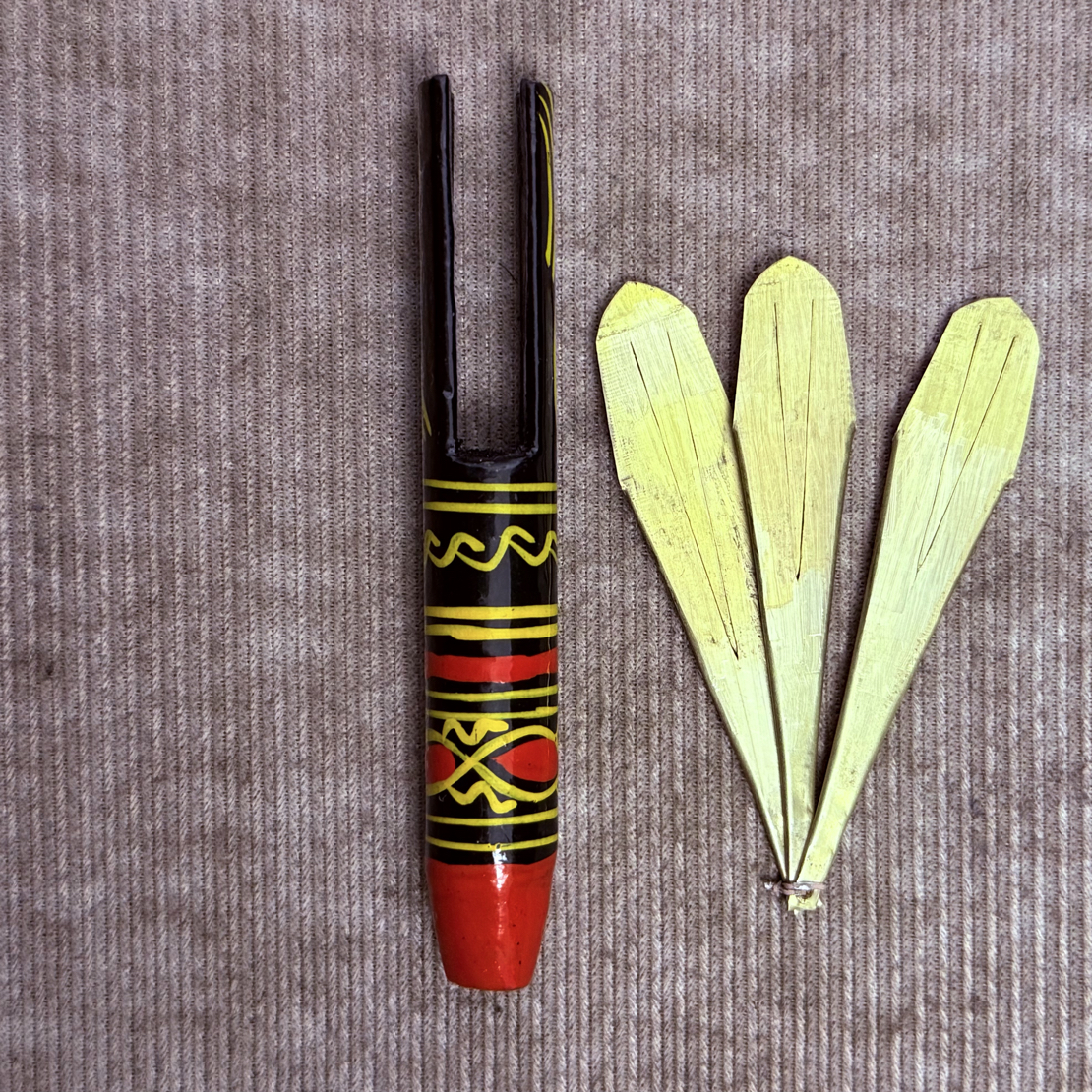 大凉山彝族口弦琴 民族乐器