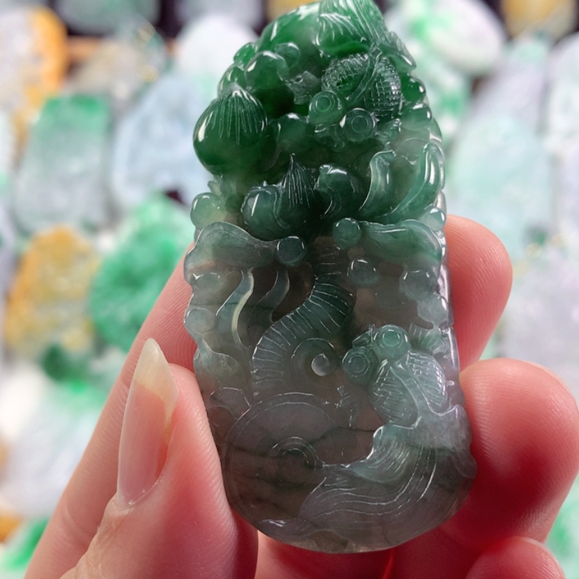 【闪购商品】翡翠吊坠(不含链)未镶嵌