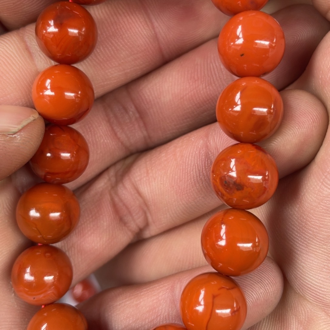 南红玛瑙车挂未镶嵌