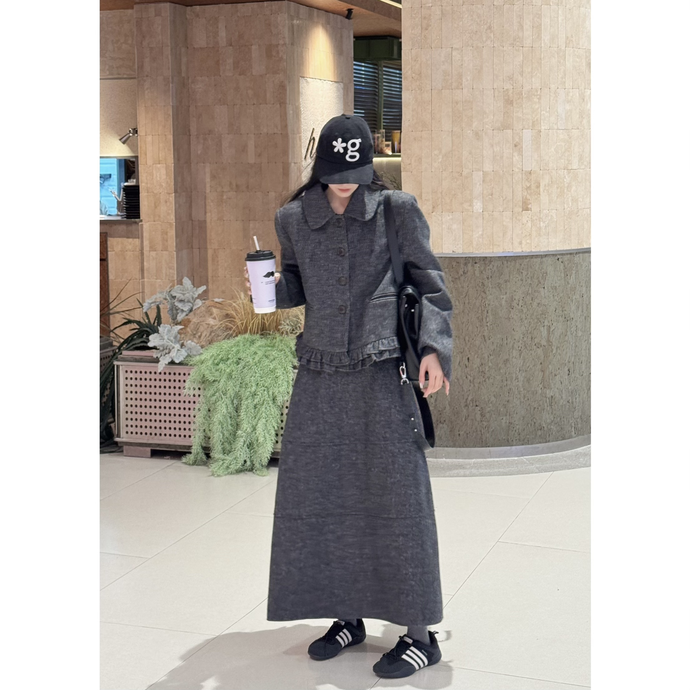 漫时光～冬季新款娃娃领花边羽绒外套加半身裙两件套套装